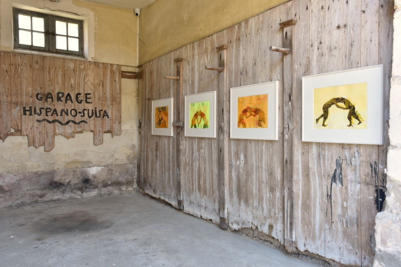 I am crying because you are not crying, installation view at Château de Boisgeloup, Gisors, France. Photograph courtesy of Almine Rech Gallery, photo ⓒ Rebecca Fanuele.